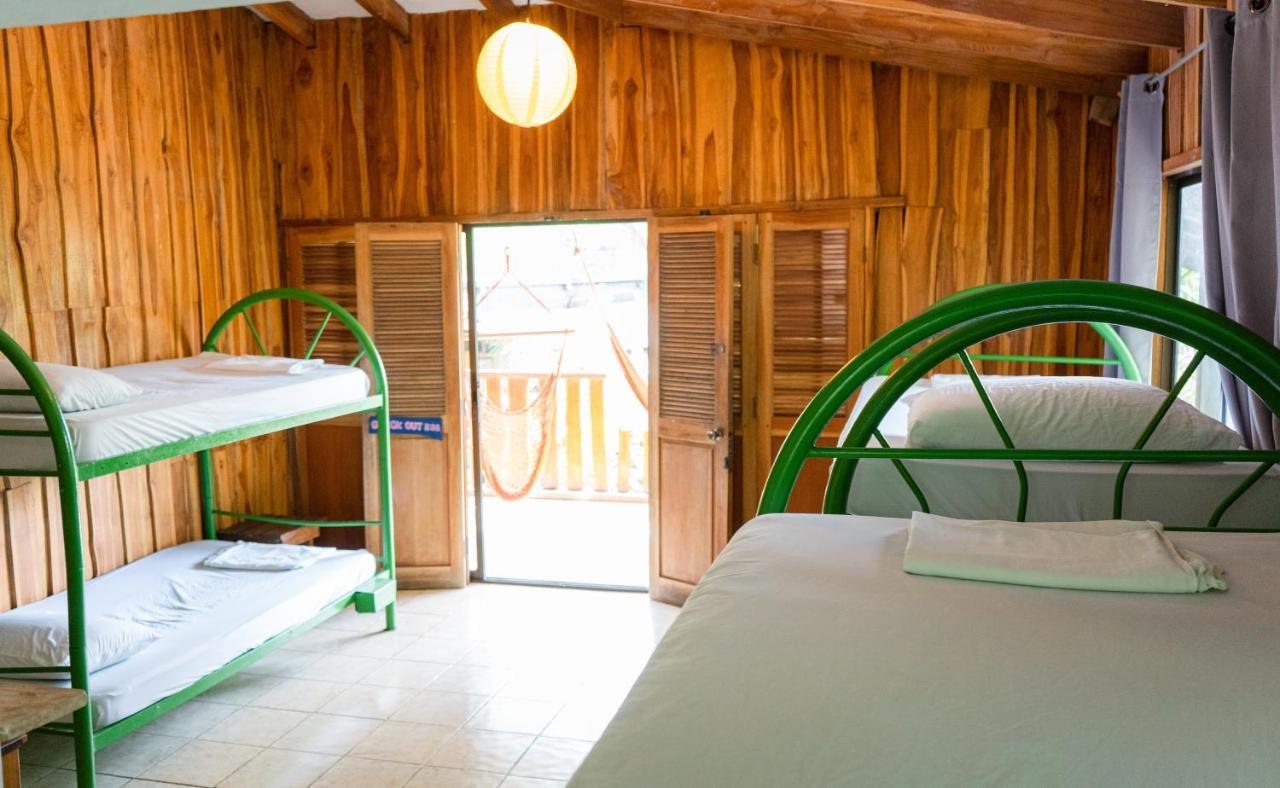 Casa Del Mar Surf Destiny Hostel Playa Santa Teresa  Exterior photo