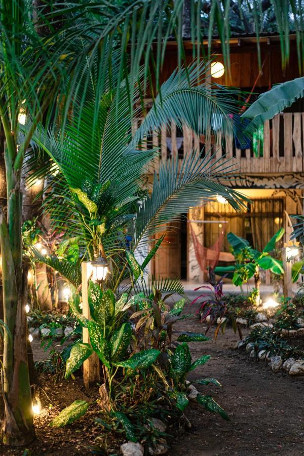 Casa Del Mar Surf Destiny Hostel Playa Santa Teresa  Exterior photo