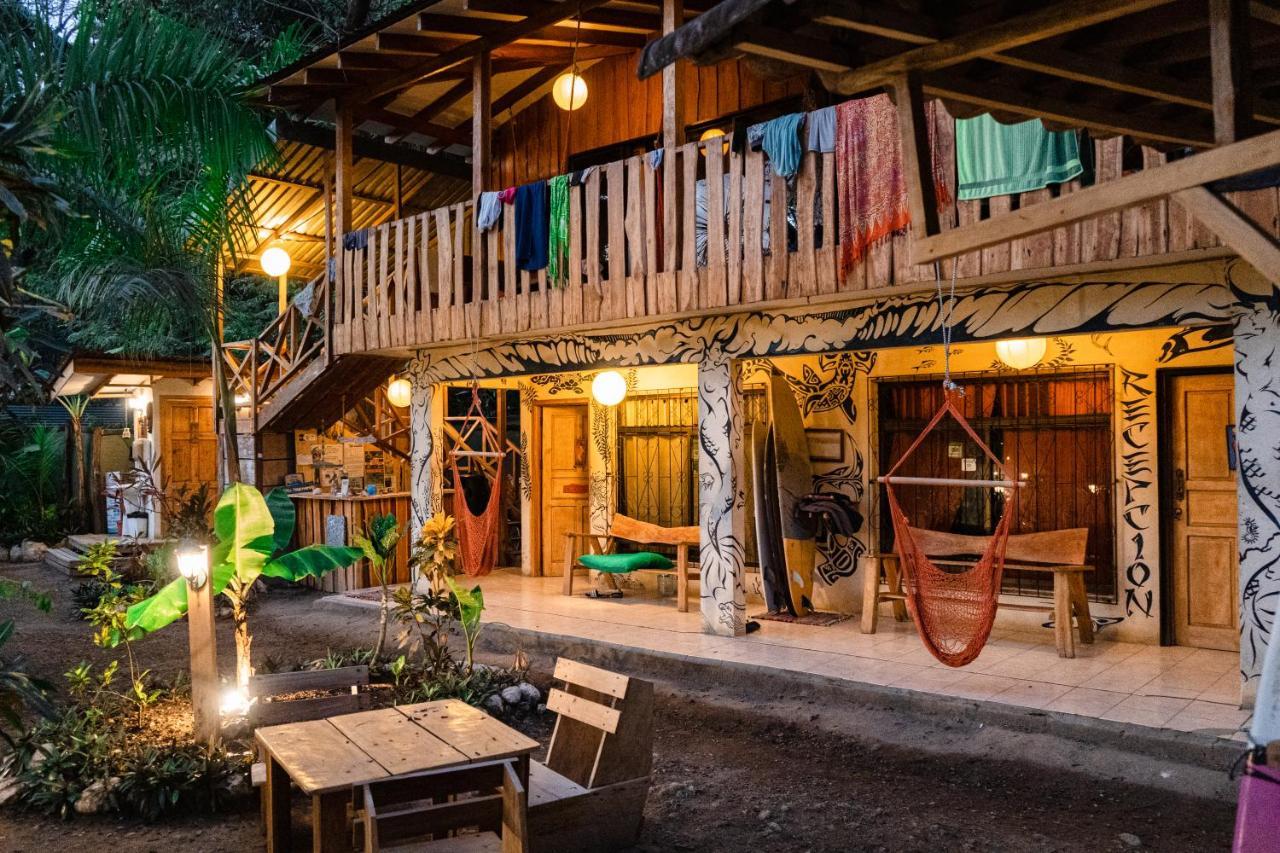 Casa Del Mar Surf Destiny Hostel Playa Santa Teresa  Exterior photo